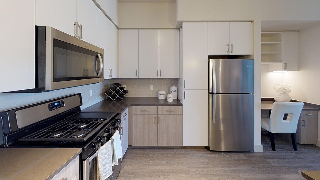 Kitchen at The Braydon Apartments in Napa CA